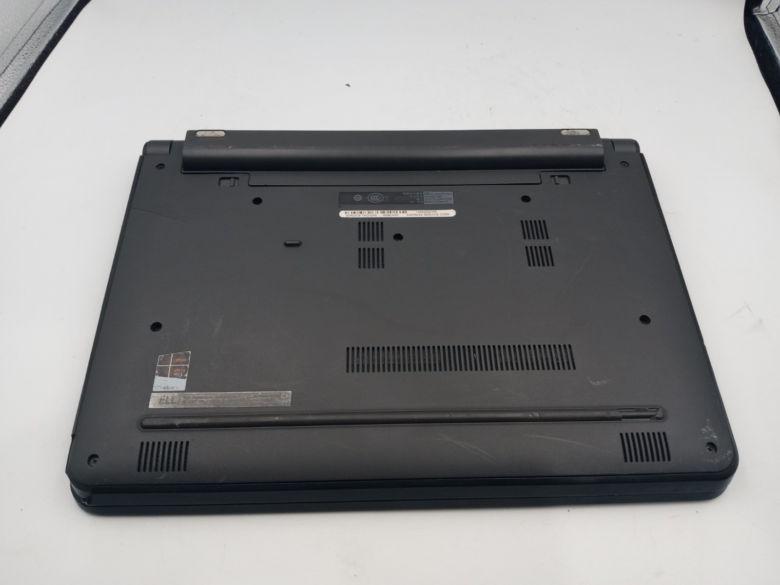 Dell Latitude 3340 13″ Touchscreen Intel i5 8GB RAM 500GB HDD Win11 – READ -RR