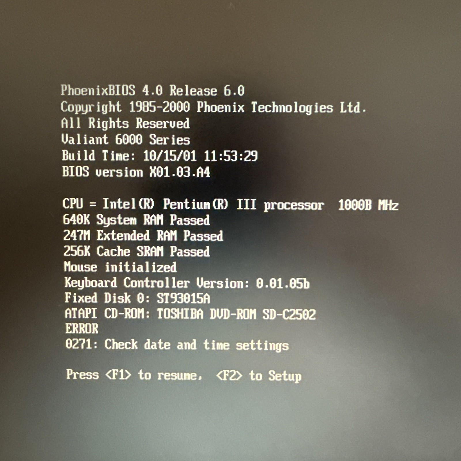 Vintage KDS Valiant 681DHB Laptop Pentium III 800MHz 30GB 64MB RAM P/Repair
