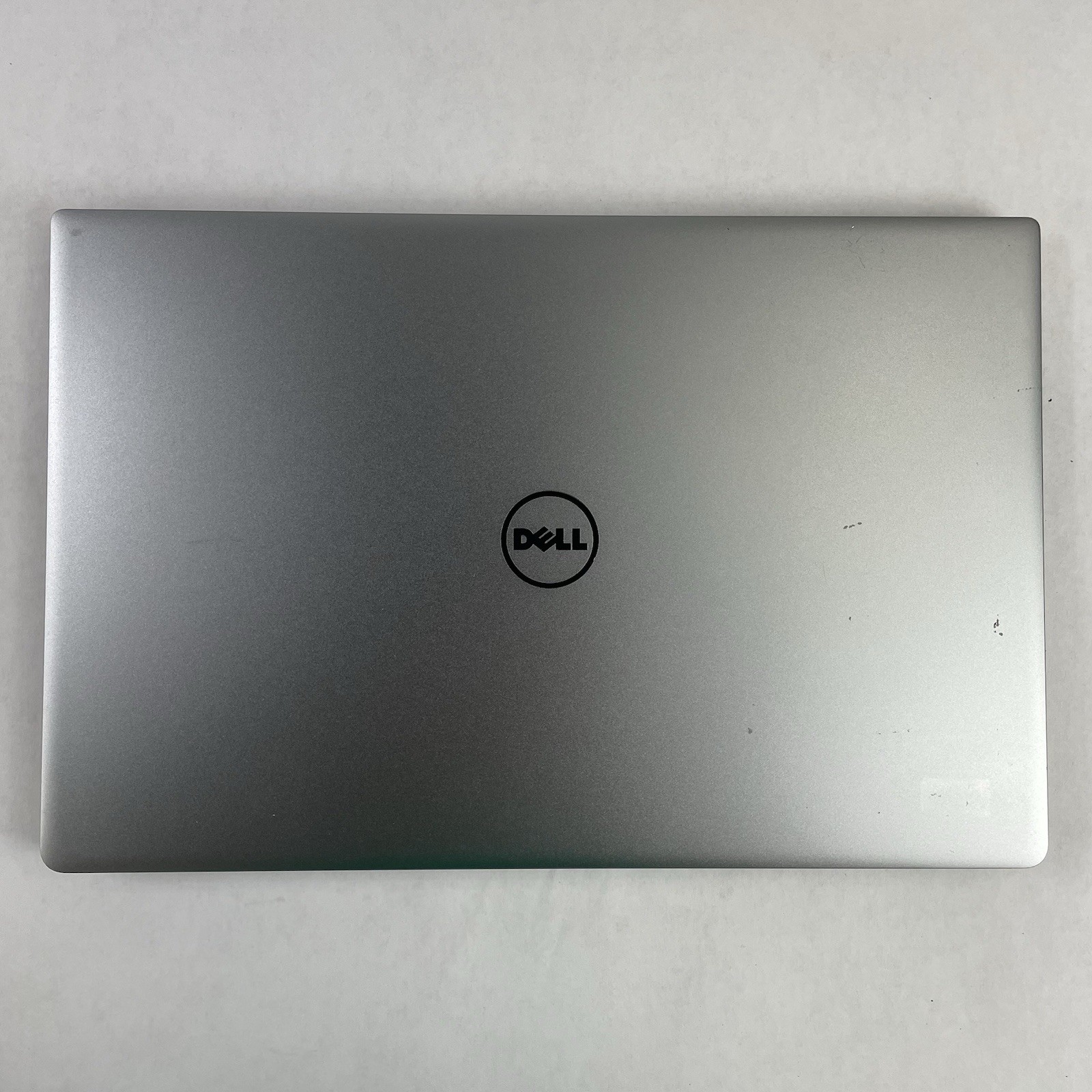 Dell XPS 13 9360 13.3″ i5-7200U 2.50 GHz 4 GB RAM No SSD/OS/AC/Battery