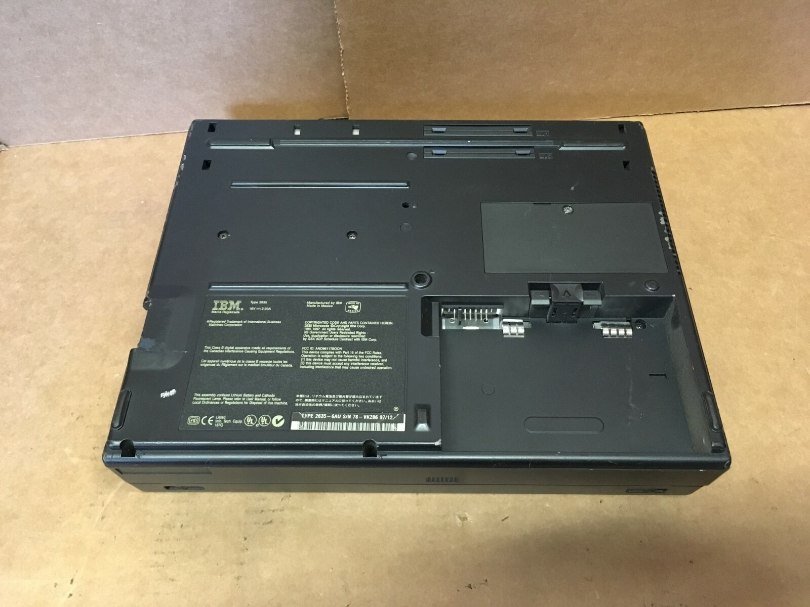 Vintage IBM ThinkPad TYPE 2635 IBM ThinkPad 380ED FOR Parts