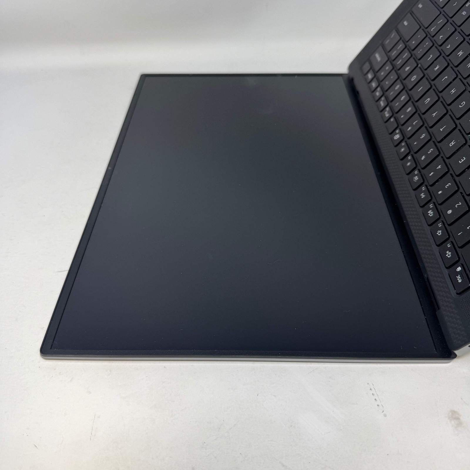 Dell Precision 5500 15.6″ i9-10885H 2.4GHz 64GB RAM 2TB SSD Quadro T2000 Max-Q