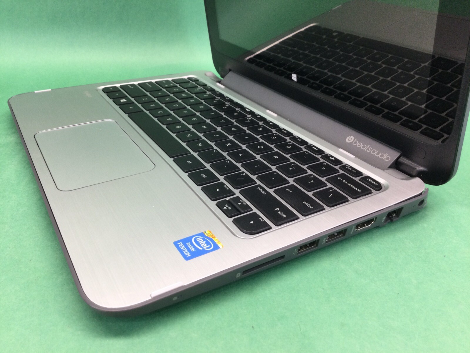 HP Pavilion 11 – 11-n010dx – 11.5” Laptop – FOR PARTS – UNTESTED