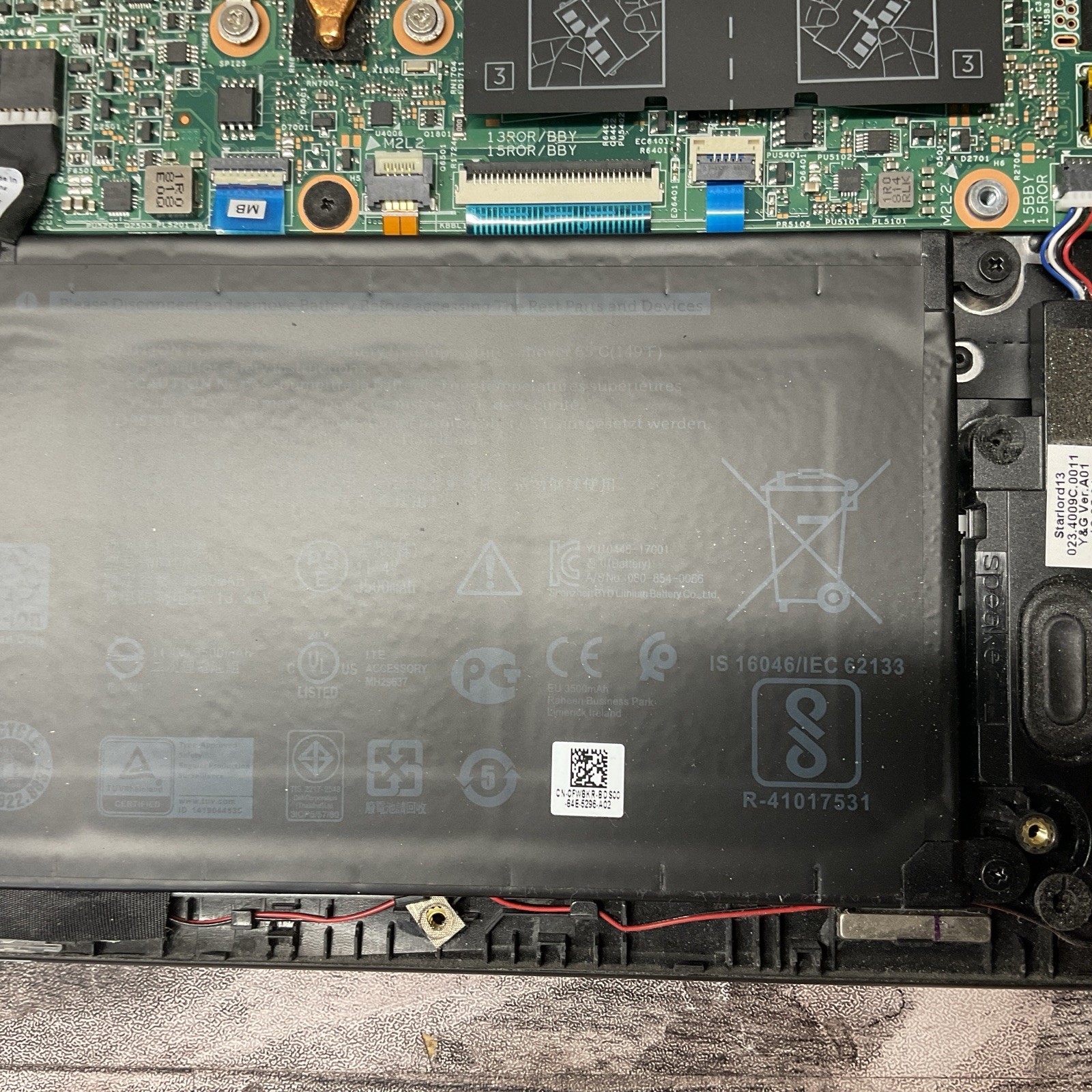 Dell Latitude 3390 2-in-1 / i5 8th Gen / No POST / No RAM / No SSD / C5
