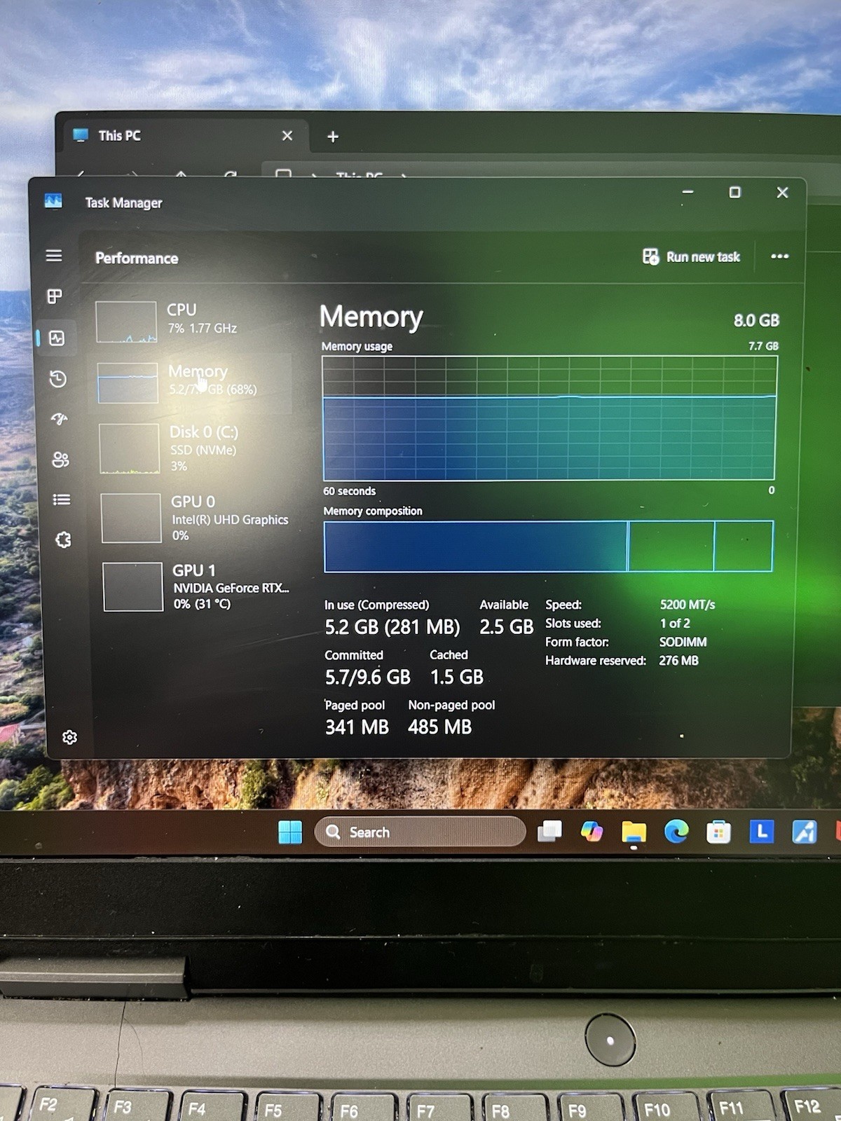 Lenovo LOQ 15IRH8 1TBSSD Intel Core i5-13420H 2.1GHz 8GB NVIDIA GeFORCE RTX 3050