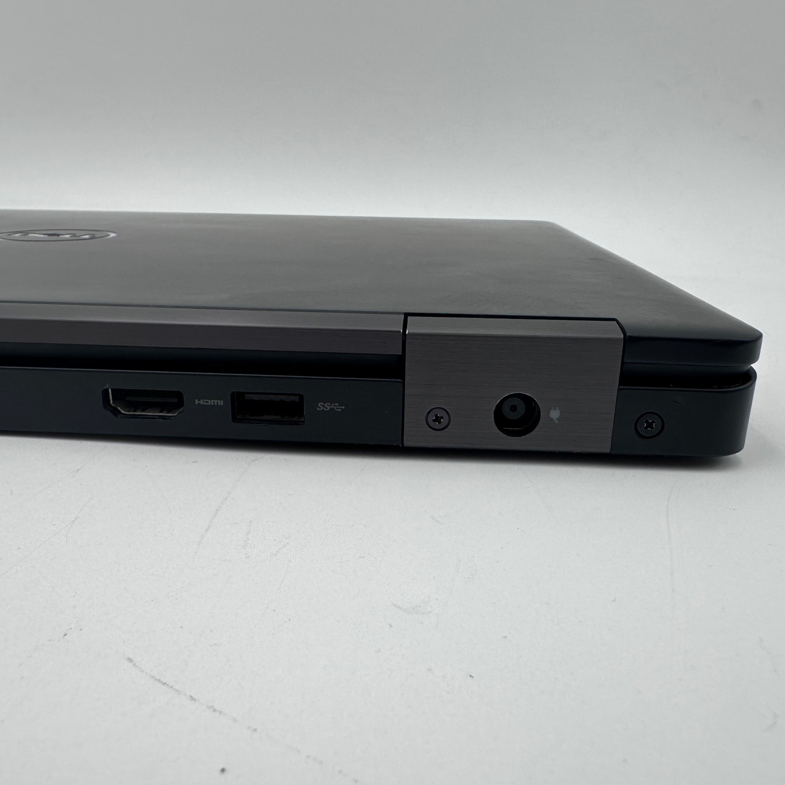 Dell Latitude 5580 15.6 Intel Core i5-7300U 2.6 GHz Quad Core 20GB RAM 512GB SSD