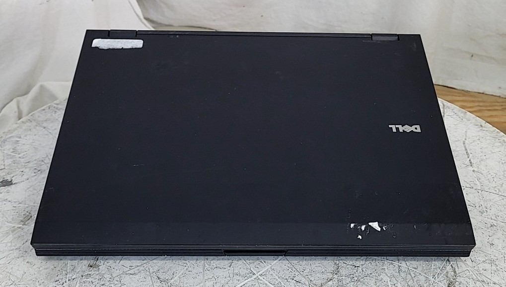 Dell Latitude E5500 PP32LB Laptop Core2 Duo P8400 2.26GHz 4GB 250GB SEE NOTES