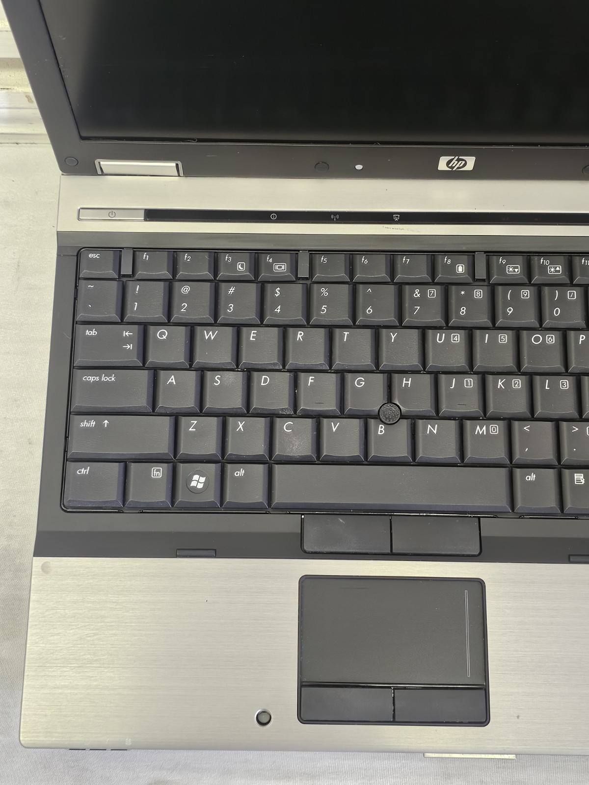 HP EliteBook 6930p Laptop – Intel Duo P8700 – 2GB RAM NO HDD/OS BAD BATT READ