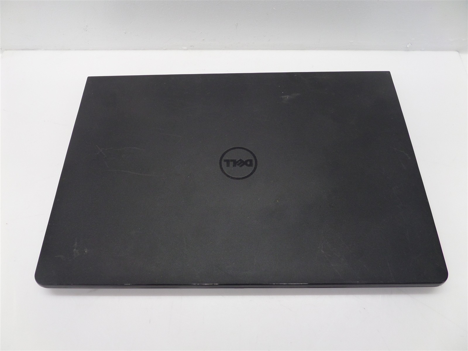 Dell Inspiron 15 3567 15.6″ Laptop w/ i3-7100U 2.4GHz CPU 8GB RAM – No HDD/OS
