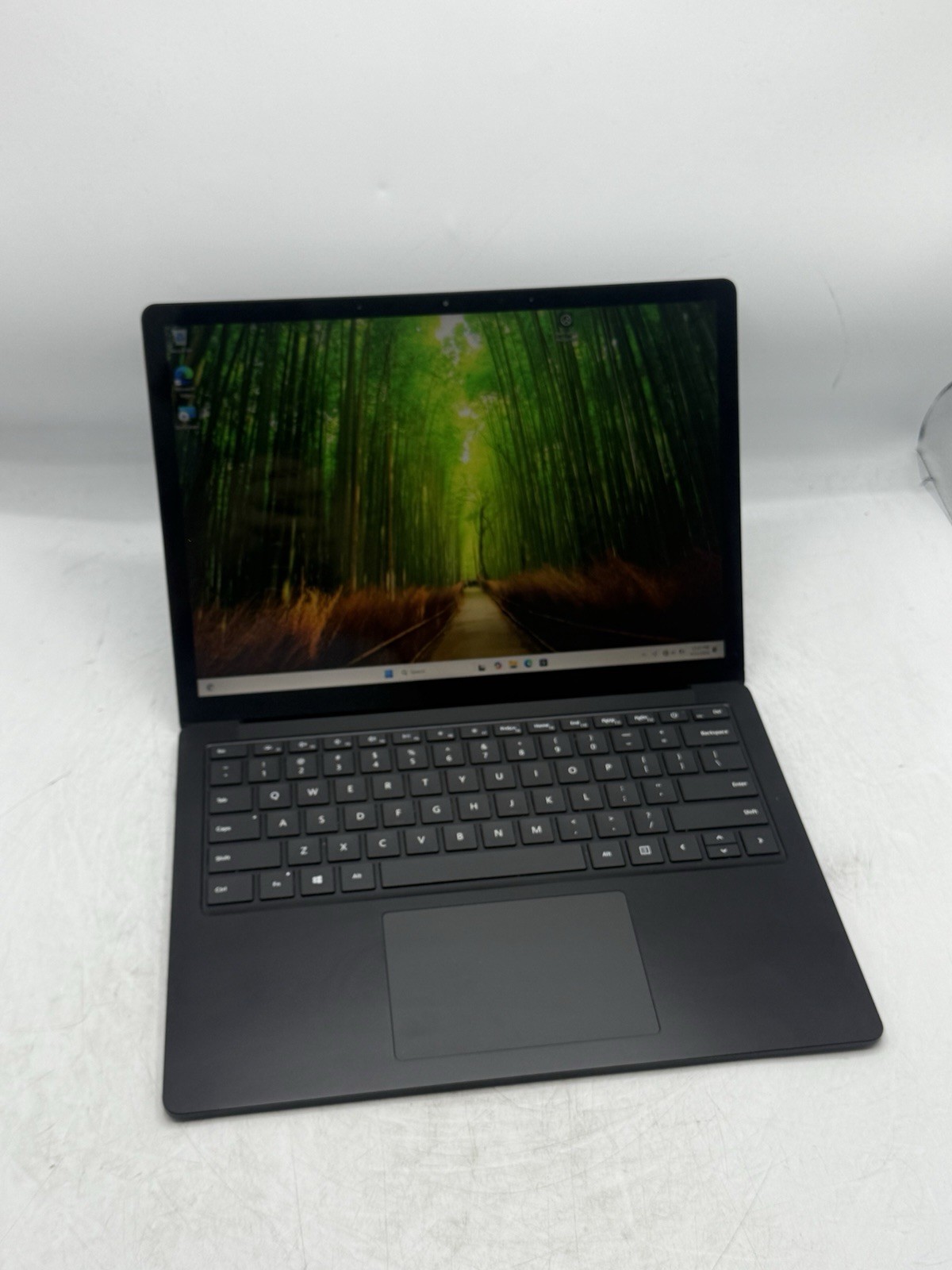Microsoft Surface Laptop 3 1868 13.5″ Touch i7-1065G7 1.3GHz 16GB 512GB READ
