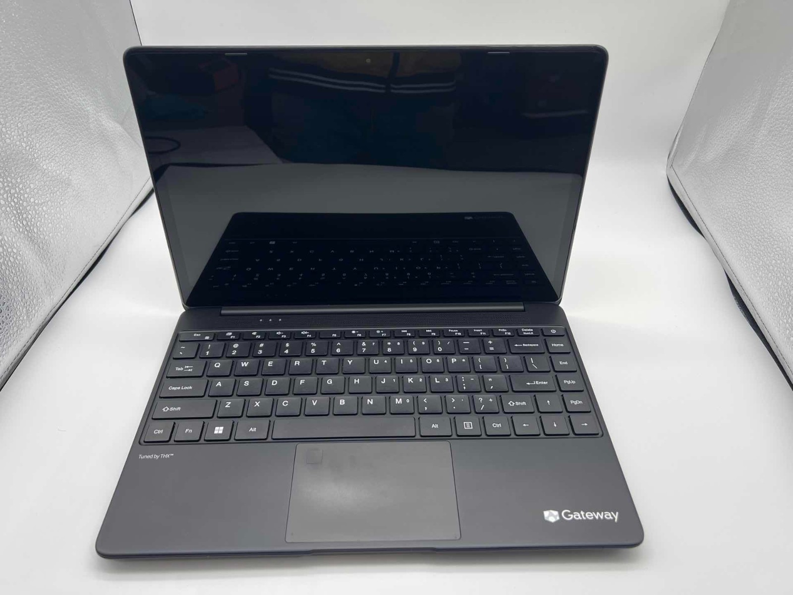 Gateway 14.1 Ultra Slim Notebook FHD Intel® Core™ I5-1135G7 16/512GB win 11 pro