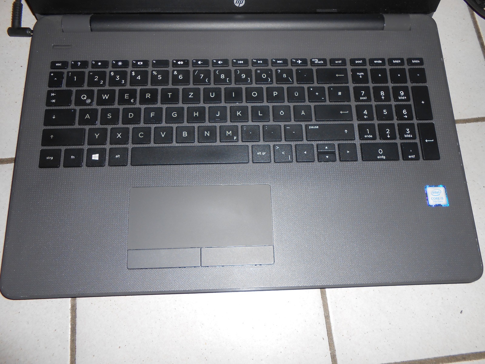 HP 250 G6 i5-7200U 8GB 256GB SSD 15.6″ Full HD