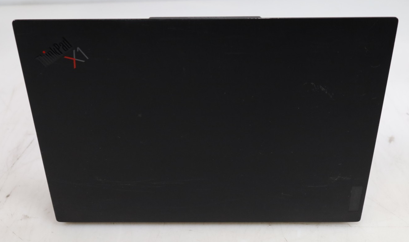 Lenovo ThinkPad X1 Carbon G10 14″ Touchscreen 32GB LPDDR5 No HDD COA OS