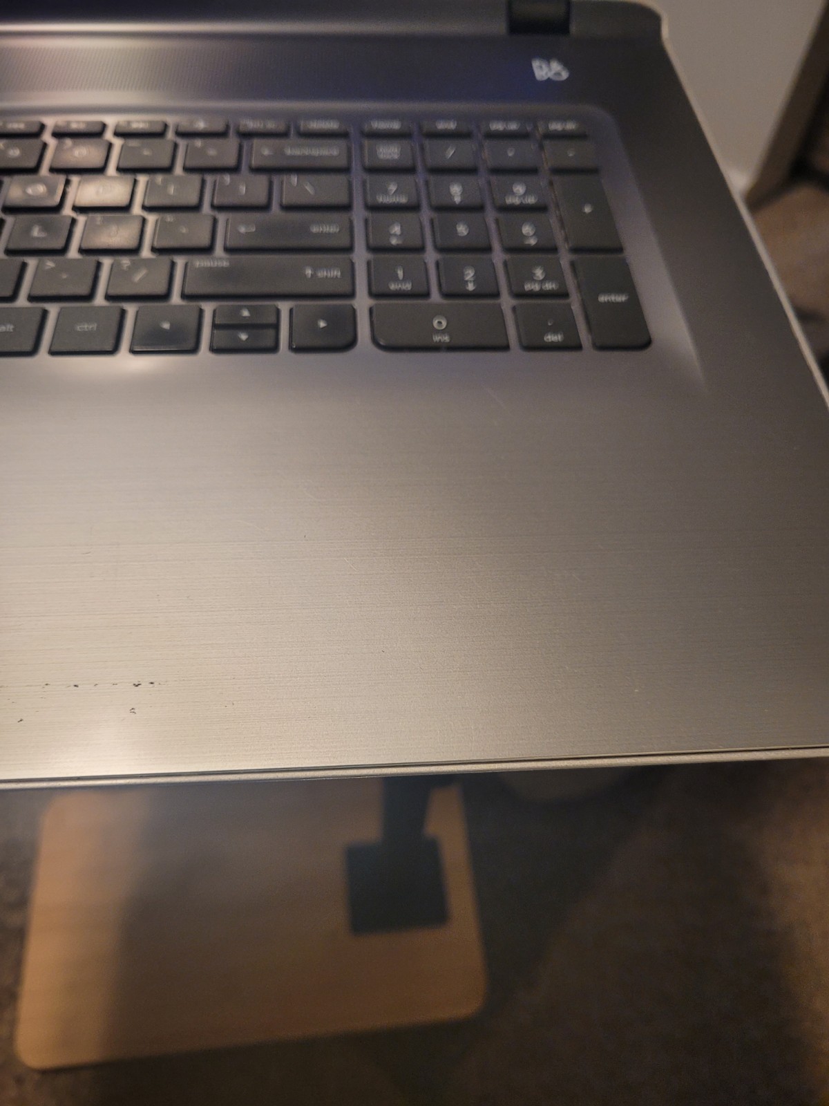 HP Laptop: MASSIVE 17.3″, AMD 1.8GHz, 8GB, 1TB, Webcam, Good Battery