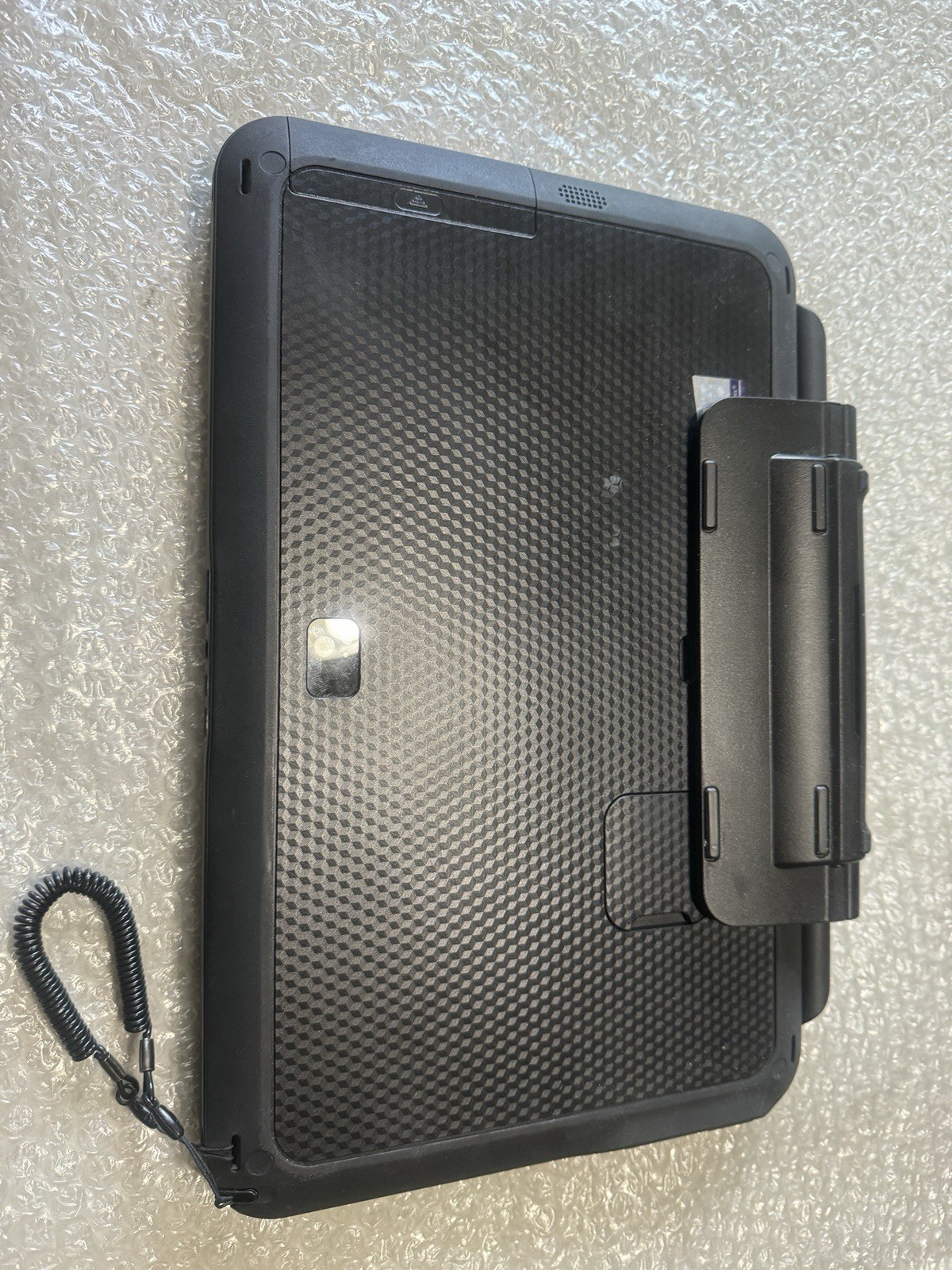 Panasonic TOUGHPAD FZ-Q2 12.5″ Core m5-6Y57 1.10GHz 256GB SSD 8GB RAM Win 10 Pro