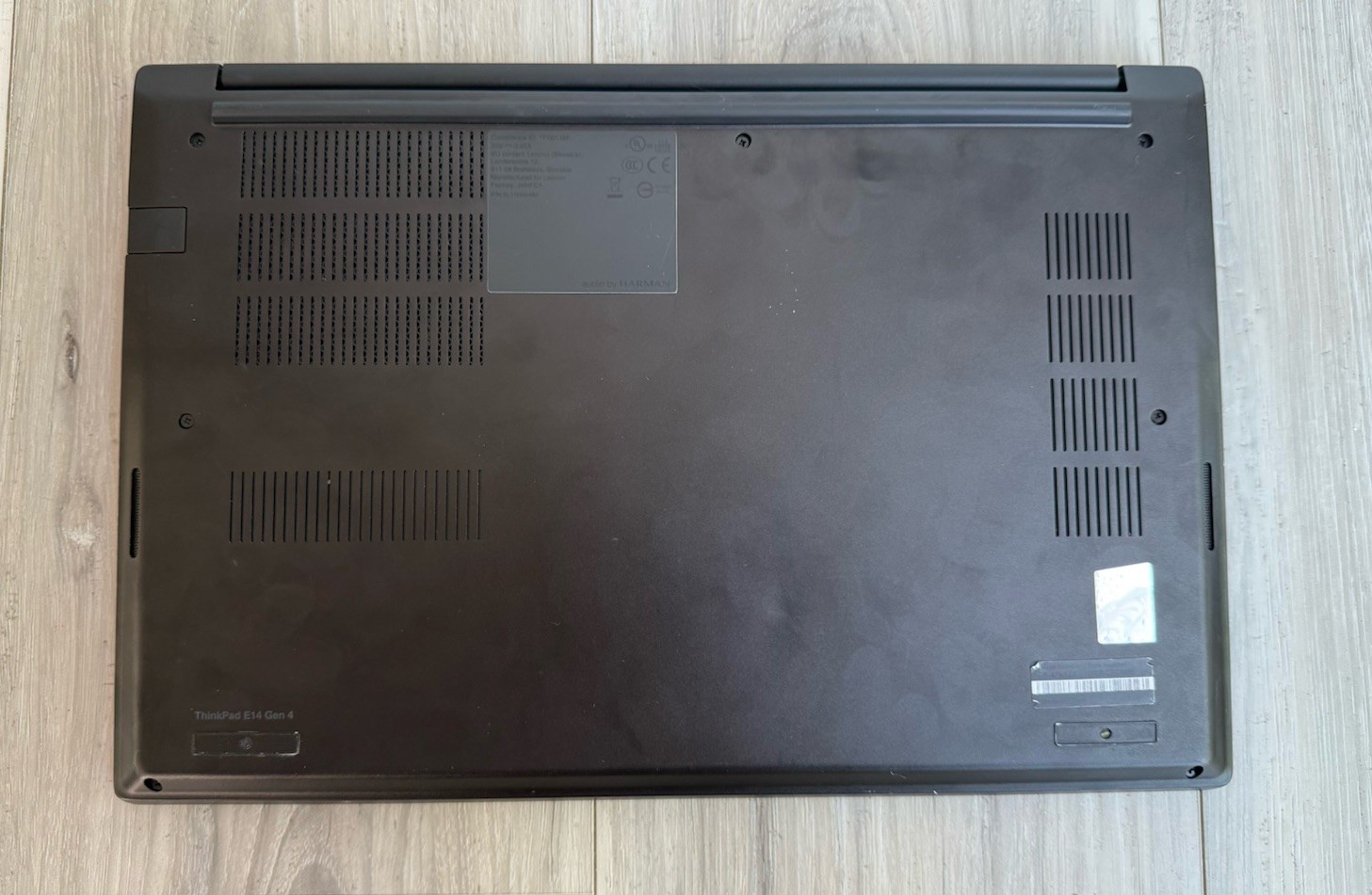 Lenovo ThinkPad E14 Gen 4 AMD Ryzen 5 5625U 8GB RAM NO SSD NO OS BAD USB-C
