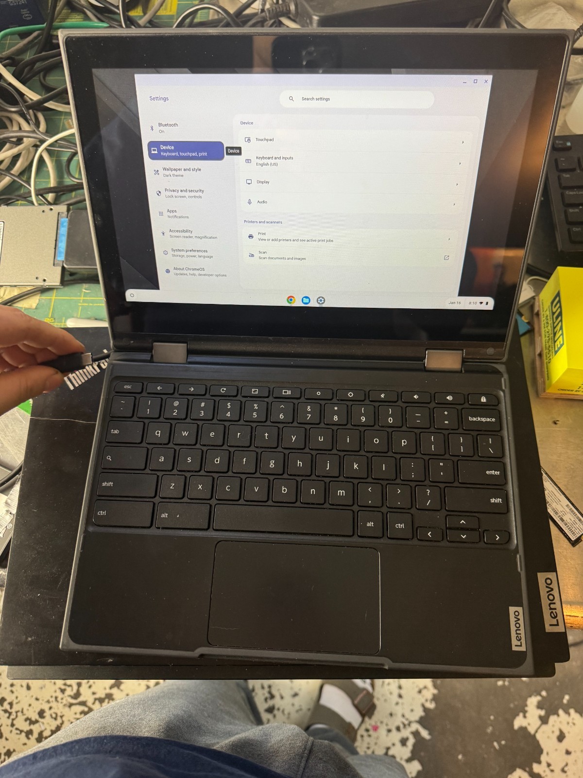 Lenovo 300e Chromebook 2nd Gen Laptop #4329