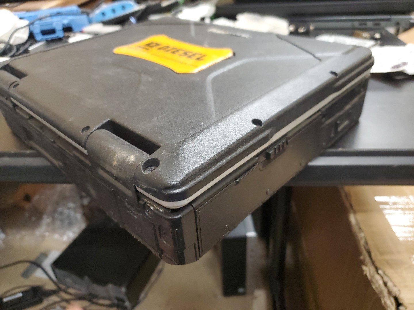 Panasonic Toughbook CF-31 MK-1 i5 520M @ 2.40GHz 8GB 13420HRS Diesel Rubber Kb