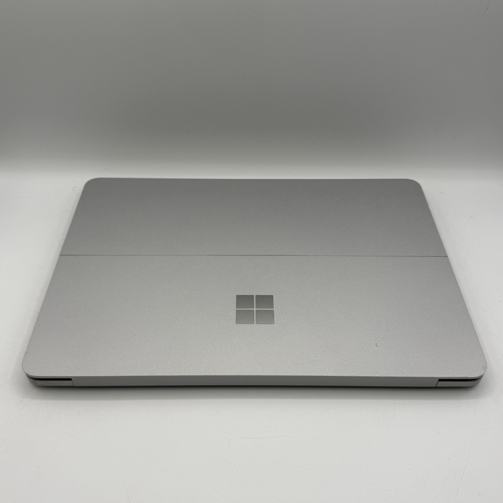 Microsoft Surface Laptop Studio 14.4″ i7-11370H 32GB RAM 512GB SSD RTX A2000