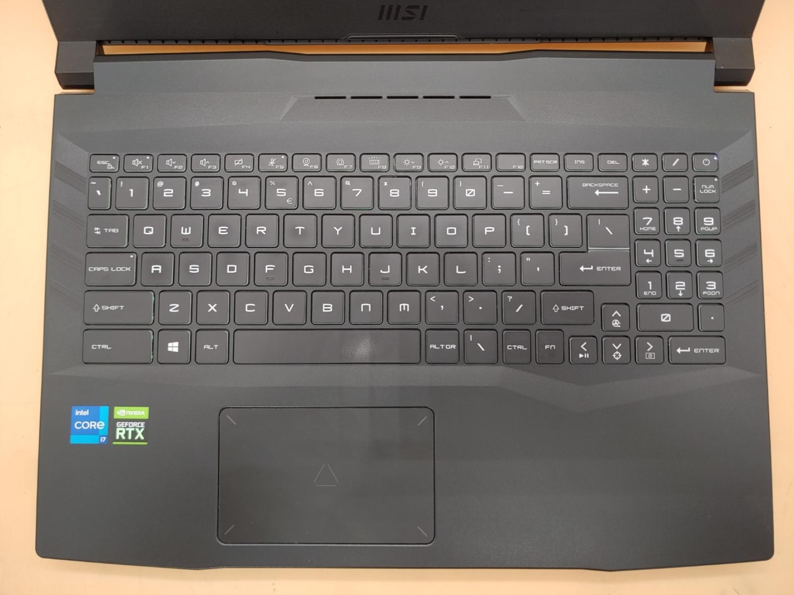 MSI Crosshair 15 A11UEK Intel i7-11800H 16GB 1TB SSD Win11 RTX 3060 *NO A/C*