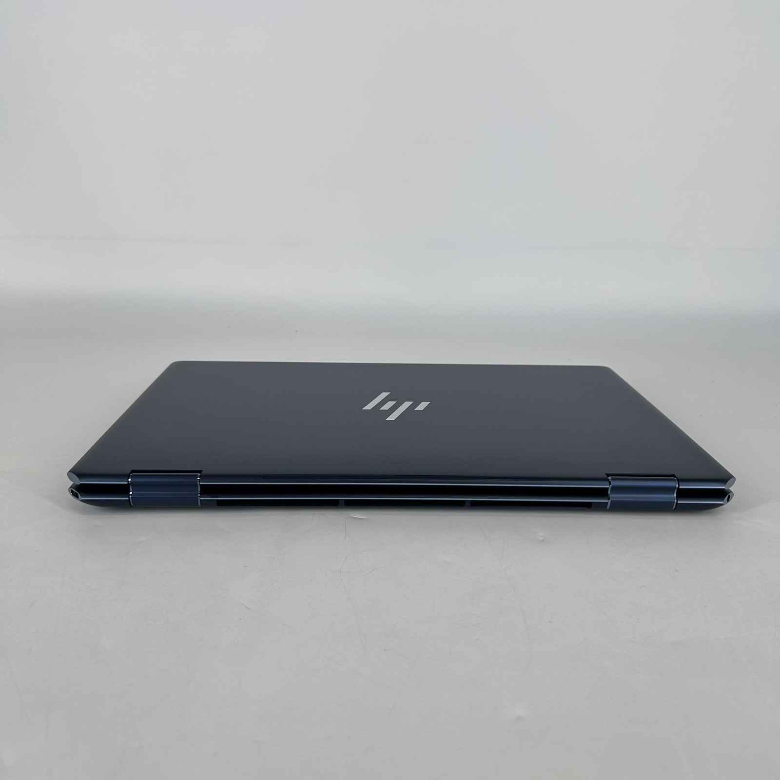 HP Spectre 16 x360 FHD+ TOUCH 2.3 GHz i7-12700H 16GB 512GB SSD Excellent
