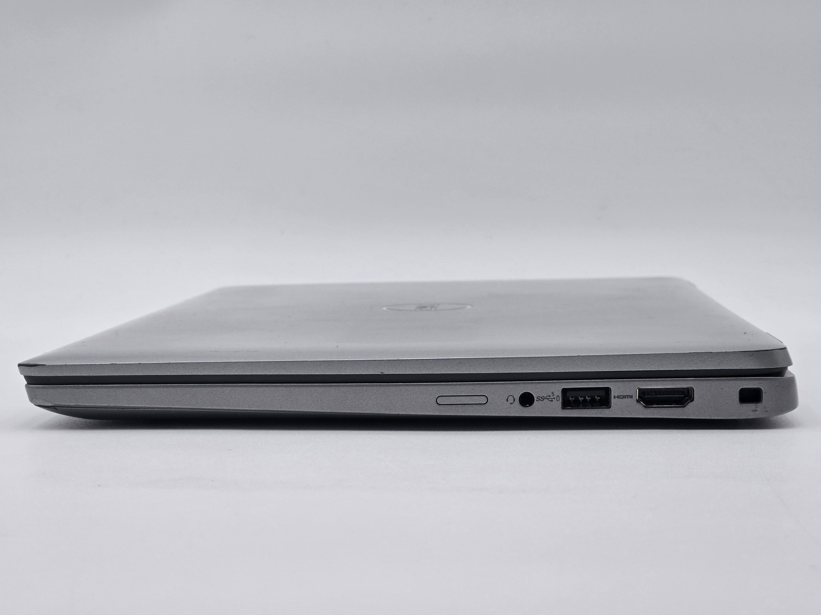 Dell Latitude 5350 13″ FHD ULTRA 5 135U 256GB SSD 16GB W11P Webcam Warranty