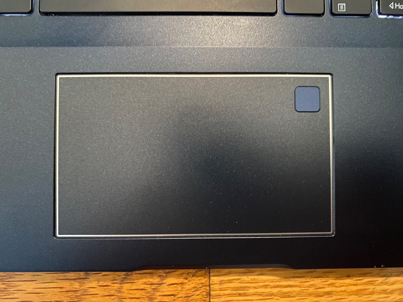 ASUS VivoBook Flip 14 TM420UA (Ryzen 5 5500U) Windows 11, Comes with Charger