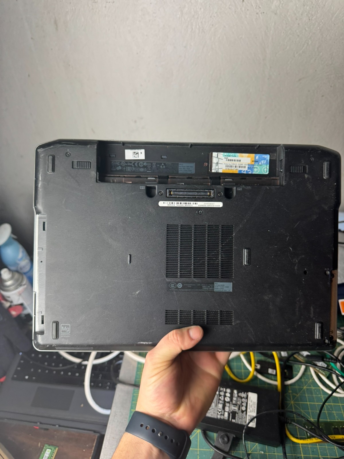 Dell Latitude E6430 14in Intel i5-3230M 8GB RAM No Drive Parts/Repair #5074
