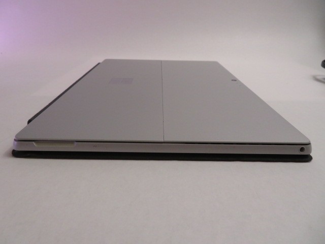 MICROSOFT SURFACE PRO 5TH GEN (1796) i5-7300U 8GB 256GB NVMe BACKLIT TOUCH W10P