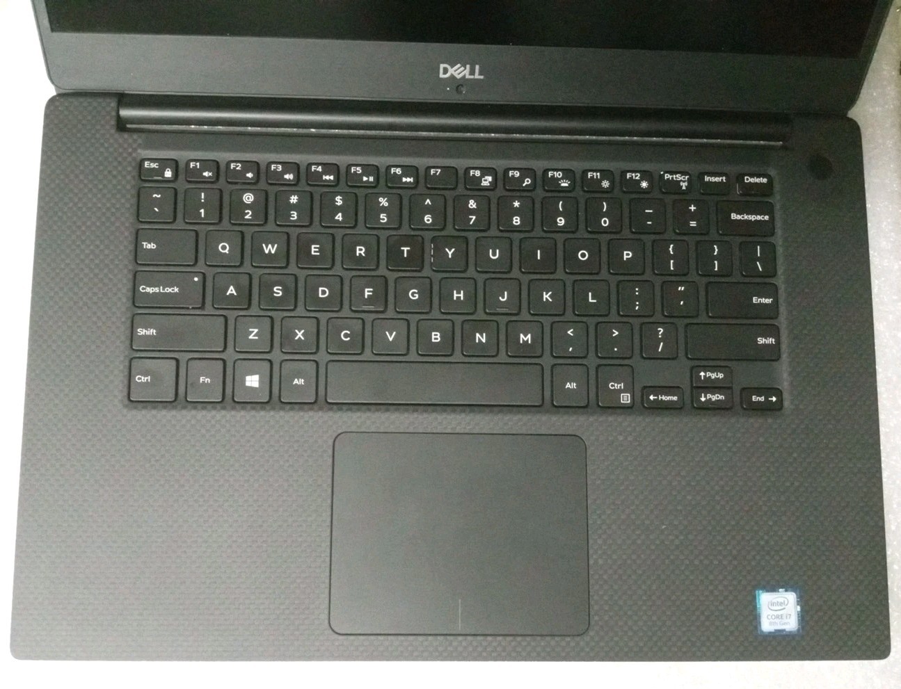 Dell XPS 15 9570 15″ FHD I7-8750H 512GBSSD 16GB W11P GeForce GTX 1050 Ti Backlit