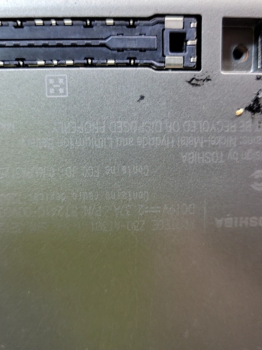 TOSHIBA PORTEGE Z30-A1301 PC Laptop INTEL CORE I5-4300U 4GB 128GB SEE NOTES