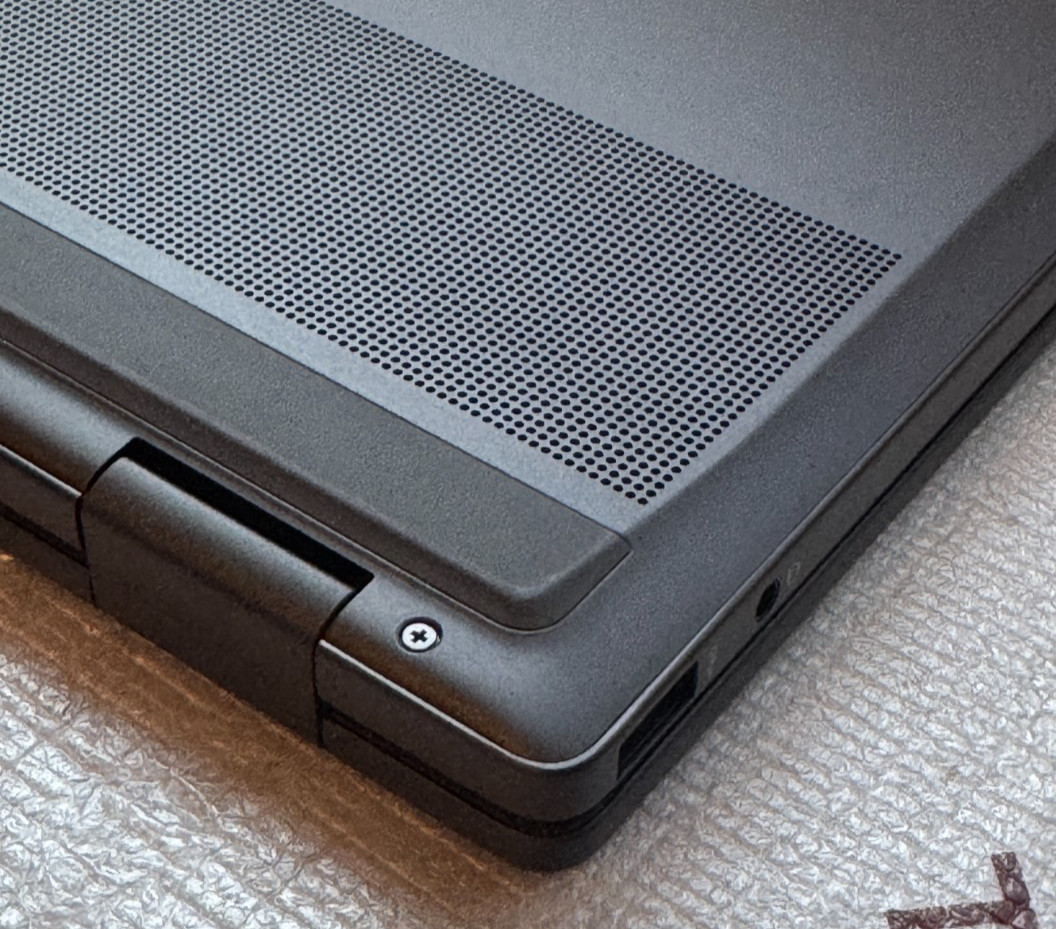 HP Omnibook X Flip 16″ 2K Touch Laptop Ultra 7 256V 16GB 1TB SSD 16-as0023dx Wty
