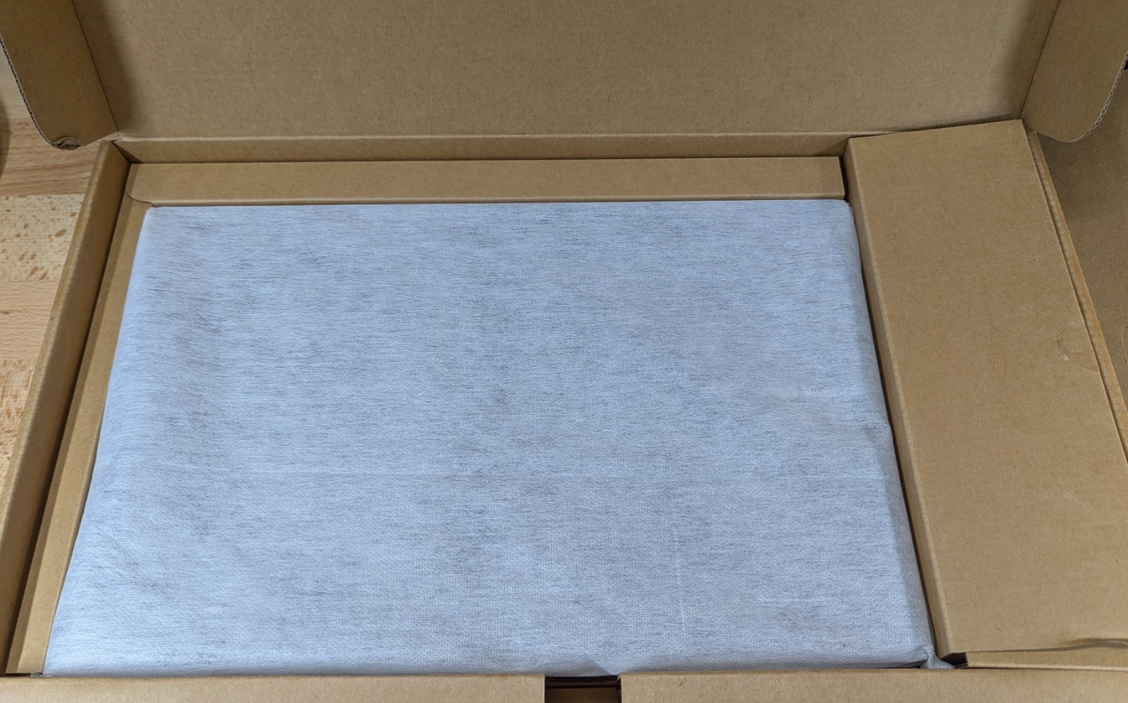 ASUS Vivobook 15 15.6″ Laptop Ryzen 5 5600H 16GB 512GB SSD Win 11 M1502QA-NB54