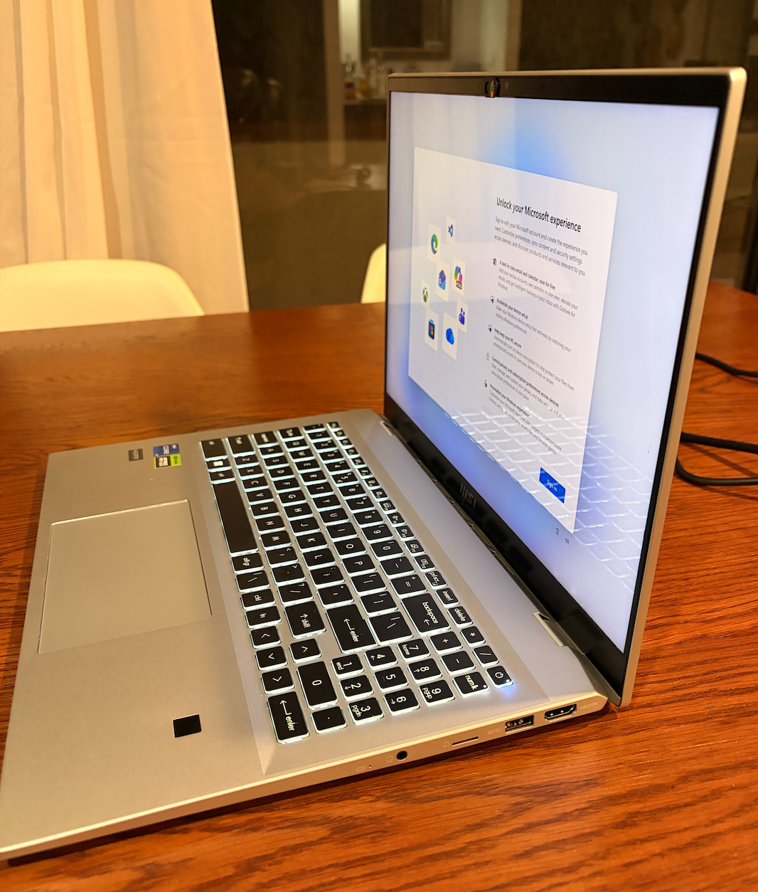 MSI Prestige 16 Studio A13VF 16″ i7-13700H RTX 4060 32GB RAM 2TB SSD Win 11 Pro