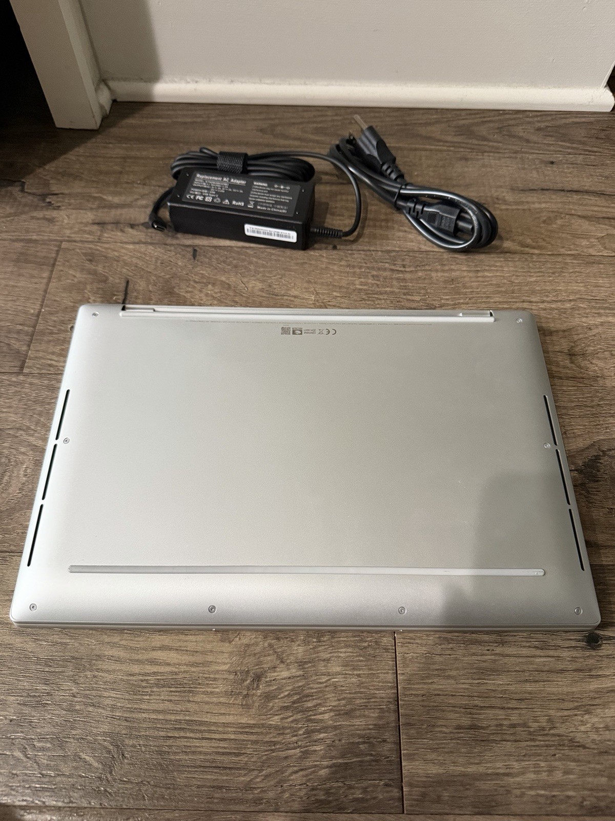 Dell XPS Premium 14.5″ 3.2K OLED Touch Laptop Intel Ultra 7 255H 32GB 1TB SSD