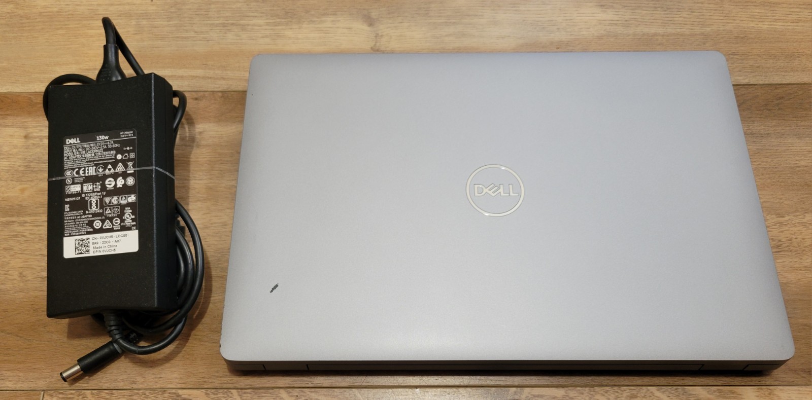 Dell Precision 15.6″ 3551 Intel i7-10850H☆16GB RAM☆256GB SSD☆NVIDIA P620☆Win11