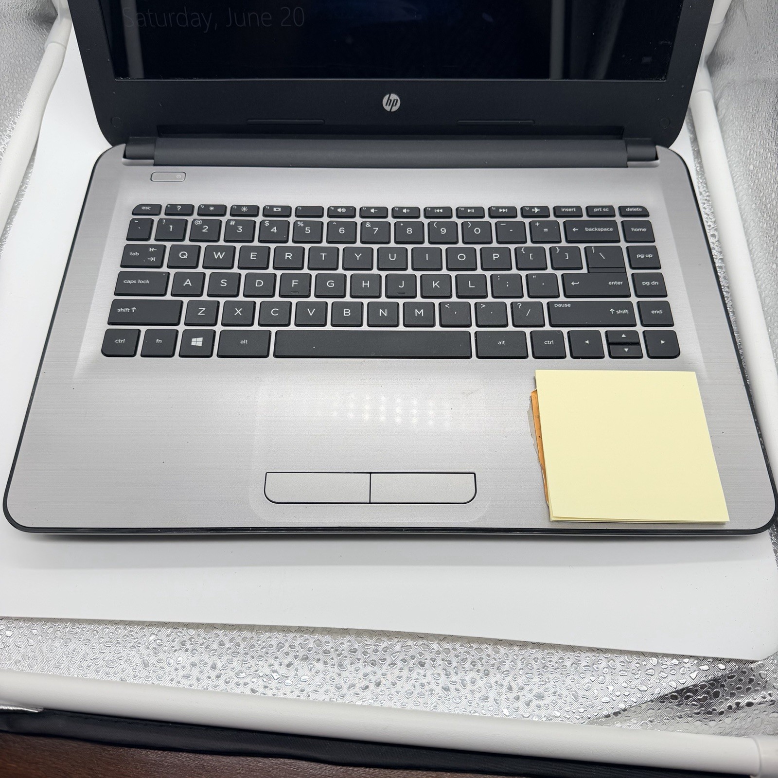 HP 14′ Laptop an013nr Windows 10 Home AMD E2-7110 4 GB 32GB eMMC Tested Working