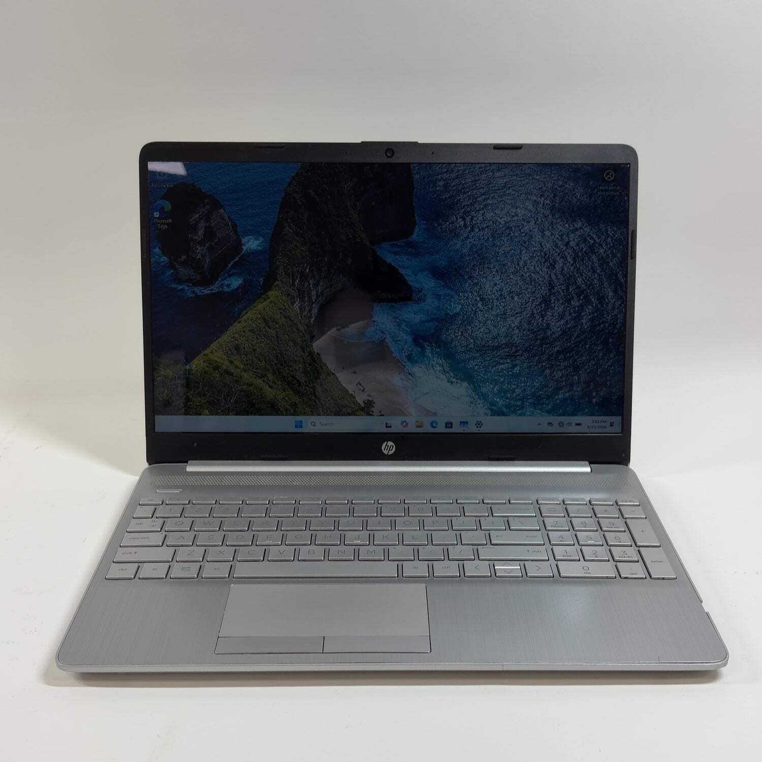 HP Laptop 15Z-GW000 15.6″ Athlon Silver 3050U 2.3GHz 6GB RAM 1TB HDD