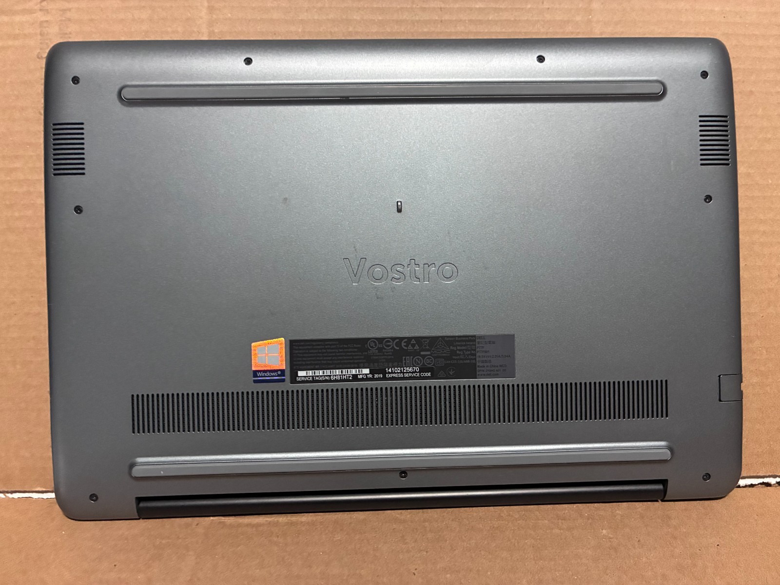 *As-Is* DELL VOSTRO P77F INTEL CORE I7 8565U *NO SSD* *NO RAM*