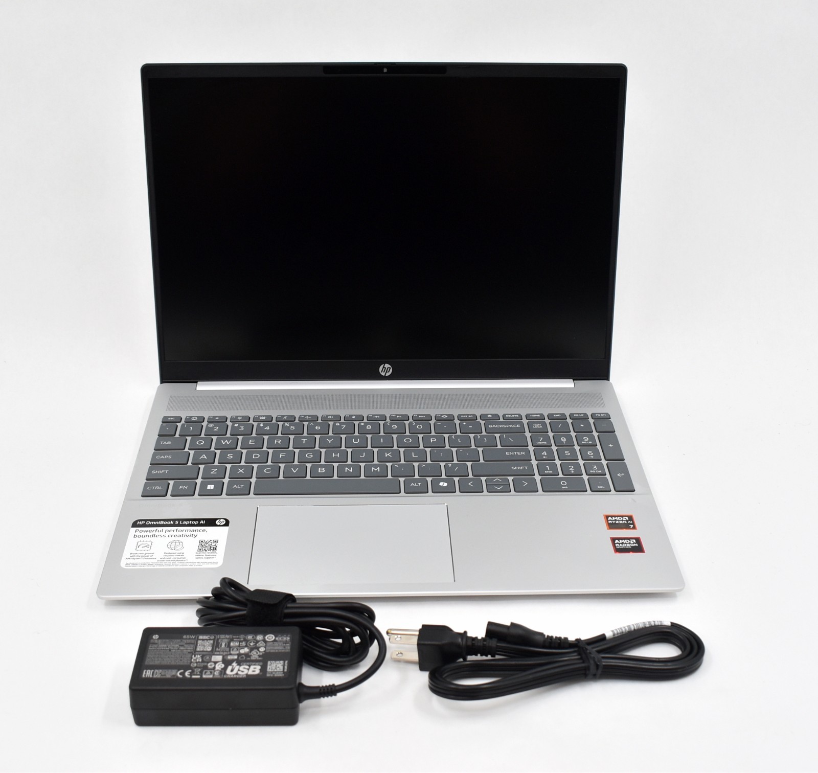 HP OmniBook 5 16-ag1070wm Laptop 16″ AMD Ryzen AI 7 350 16GB Ram 512GB SSD Win11