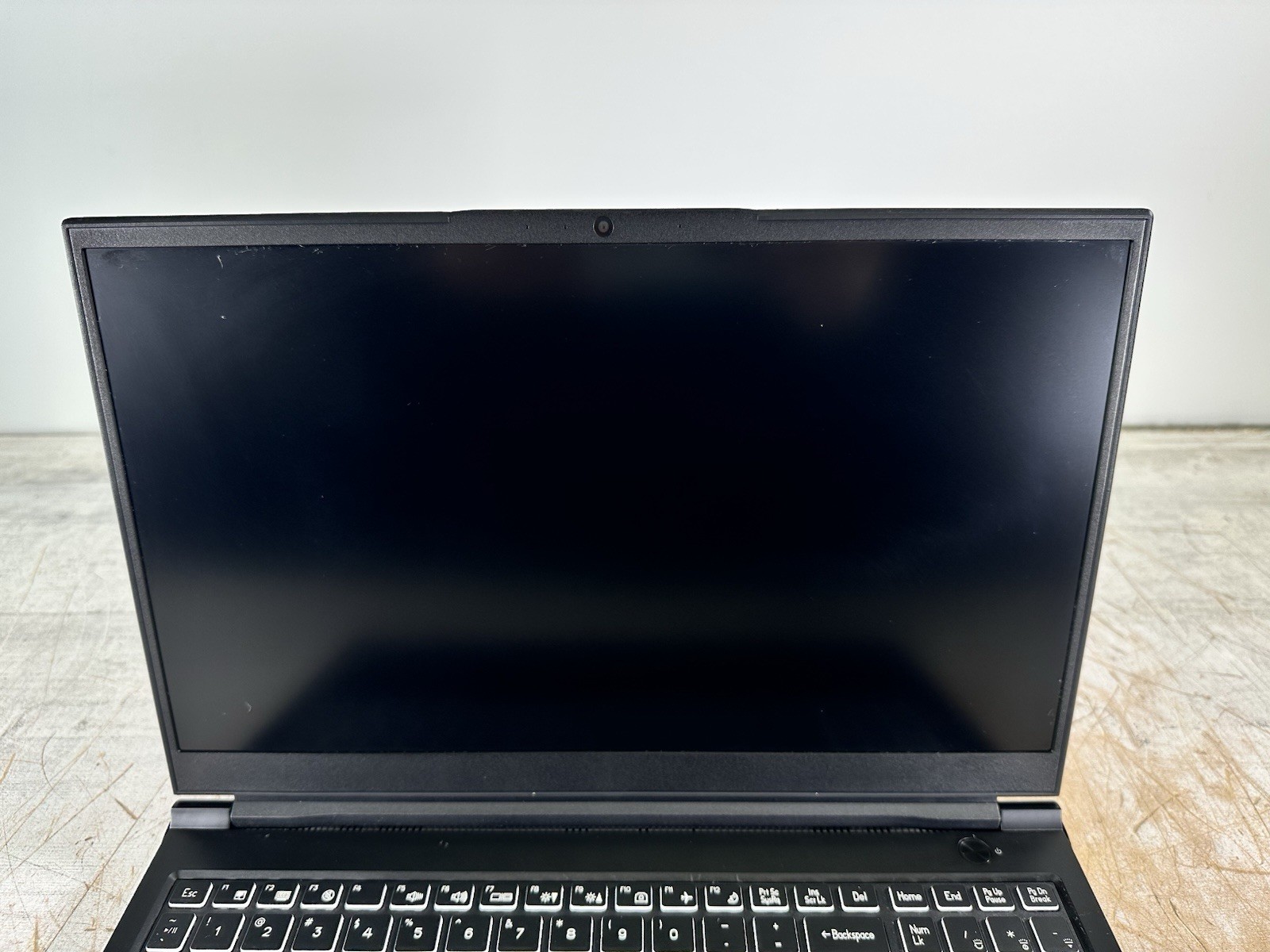 SYSTEM76 SERW13 i9-13900HX @ 1.6GHz, NO RAM/HDD/OS – (FOR PARTS)