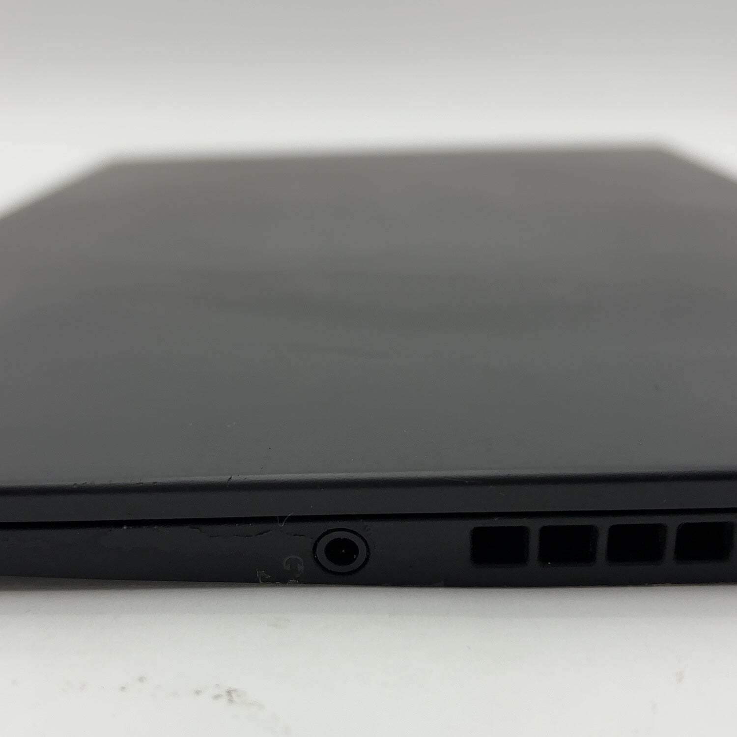 Lenovo ThinkPad X1 Carbon Gen 5 20HR000DUS 14″ i5-7300U 8GB RAM 256GB Bad Batt