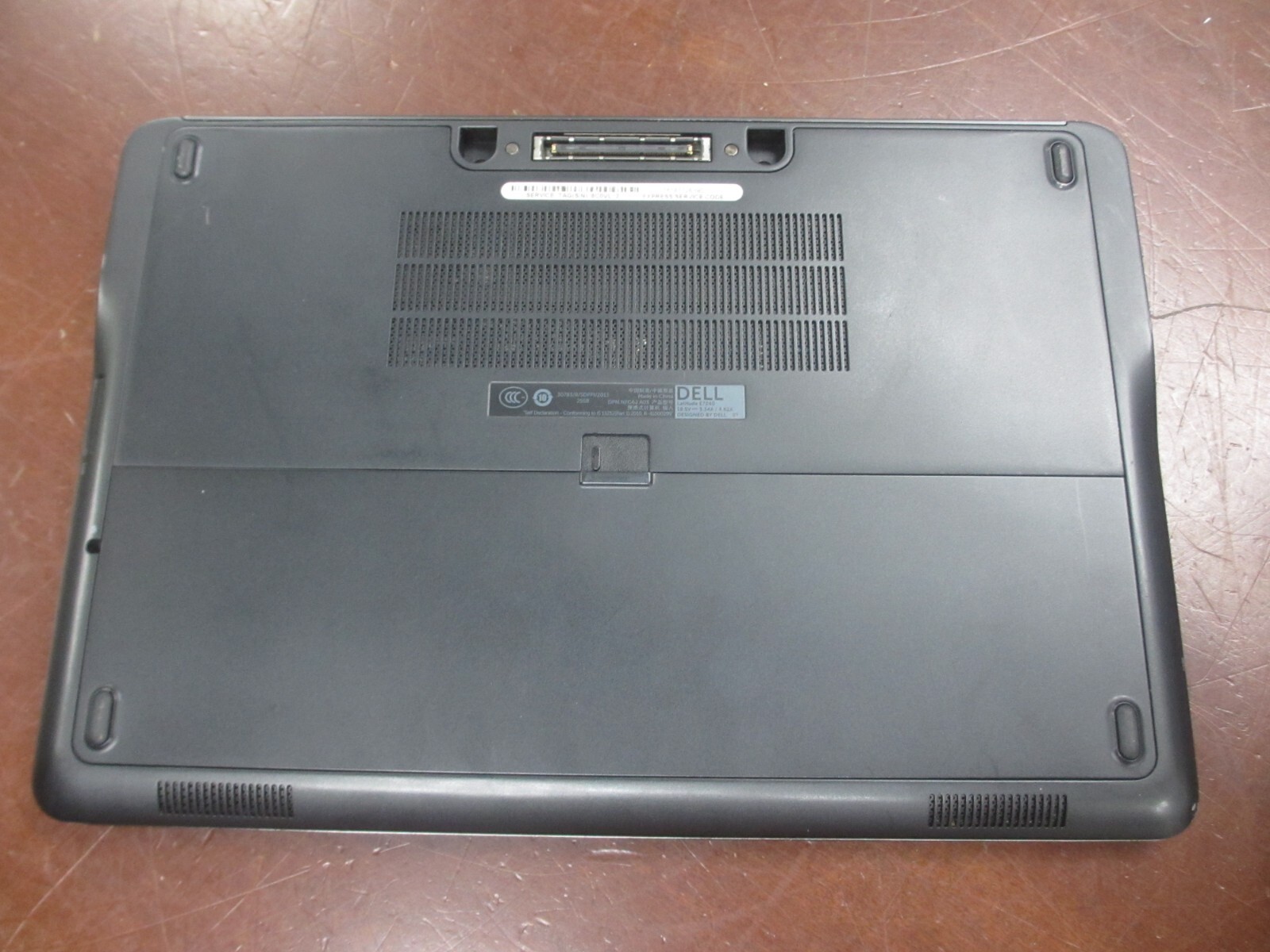 Dell Latitude E7240 I5-4300U 1.90GHz 8GB Web-Cam Laptop [NO AC/HDD/OS]*screen