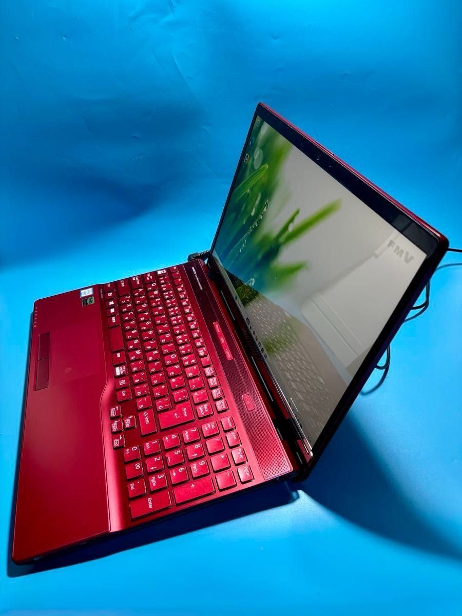 Fujitsu LIFEBOOK AH53/B3 8th generation i7 high speed SSD Notebook PC 17