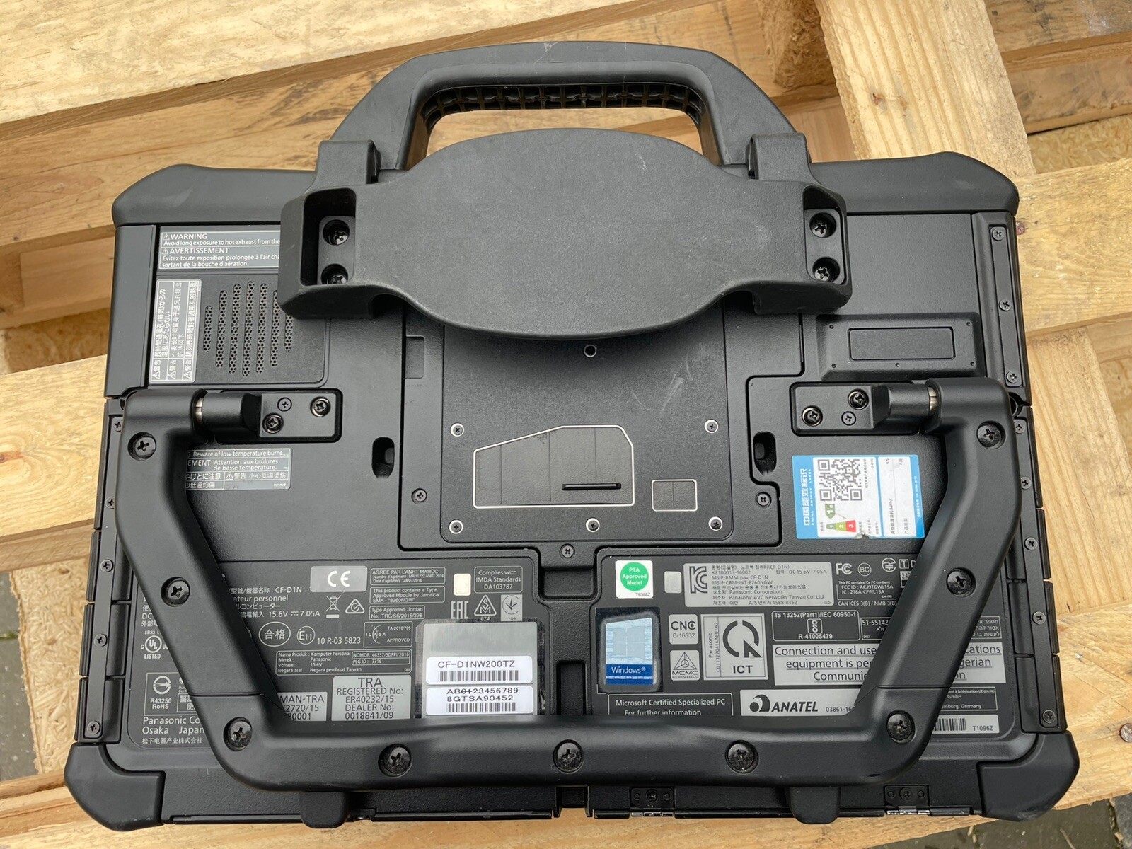 Panasonic Toughbook CF-D1 MK3,Touch,i5-6300U,2.4GHz,32GB,1TB,WIFI,BT,A-STOCK