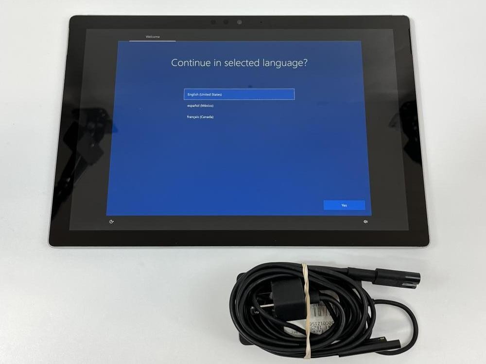 Microsoft Surface Pro 5 256GB 1796 Silver (Wi-Fi) – Fair