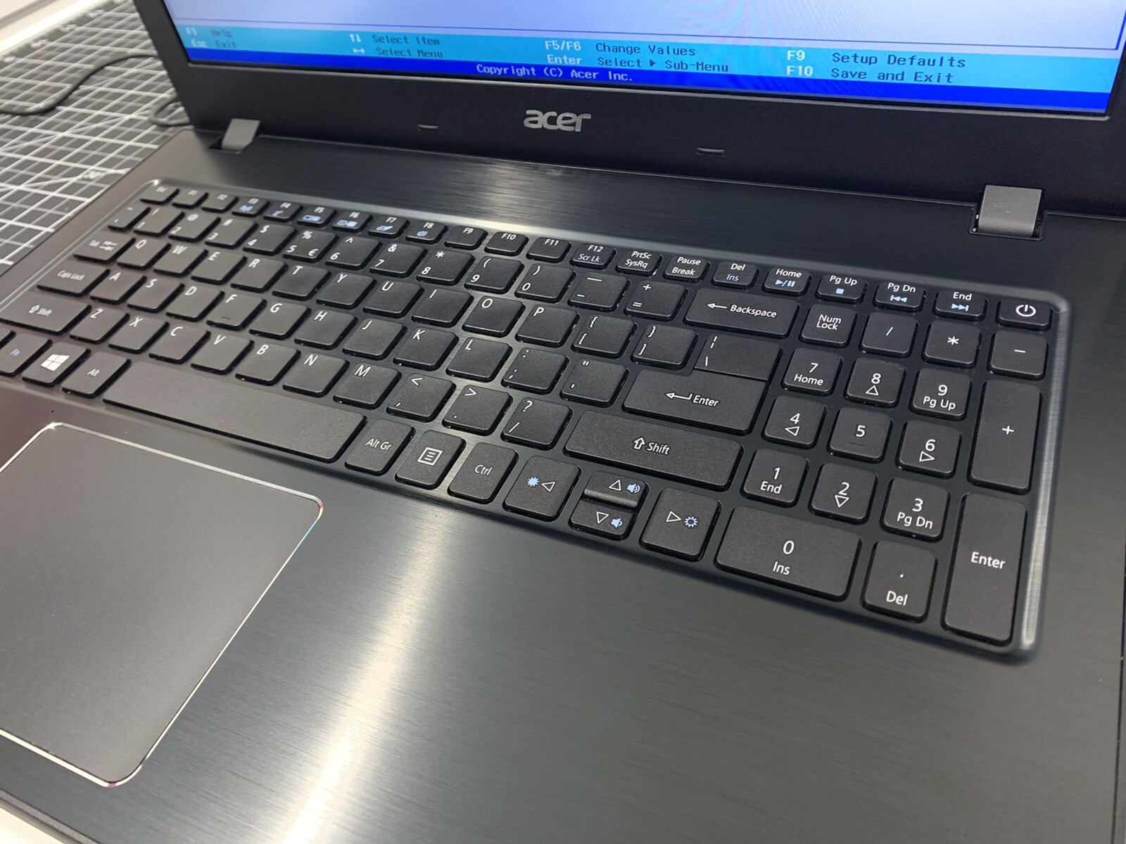 Acer Aspire E15 (E5-567-392H) 15.6” Intel UHD Core i3 8th Gen | 6GB RAM | #T403