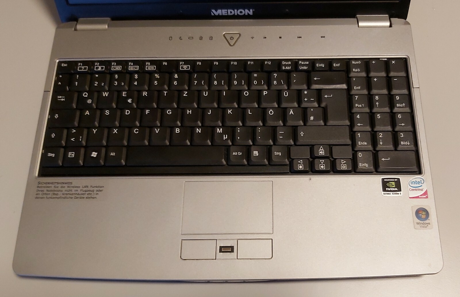 Medion Akoya MD96970, 3 GB RAM, 320 GB HDD, WIM 2220 | defekt für Bastler