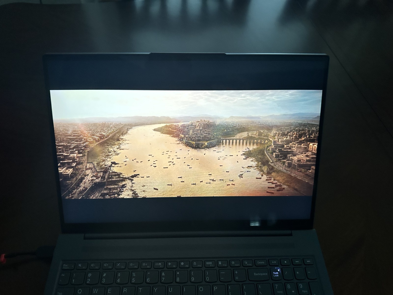 Lenovo Slim 7 16 inch 16IAH7 12th Gen Intel Core i7-12700H 2.3 Ghz 14 Core