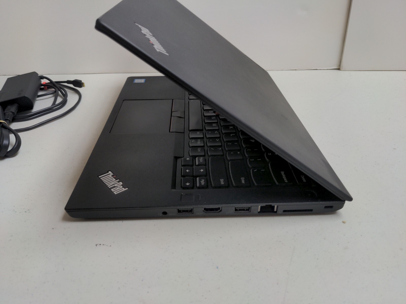 Lenovo Thinkpad T480 – i7-8550U, 12GB RAM, 256GB SSD, 1080p [Read]