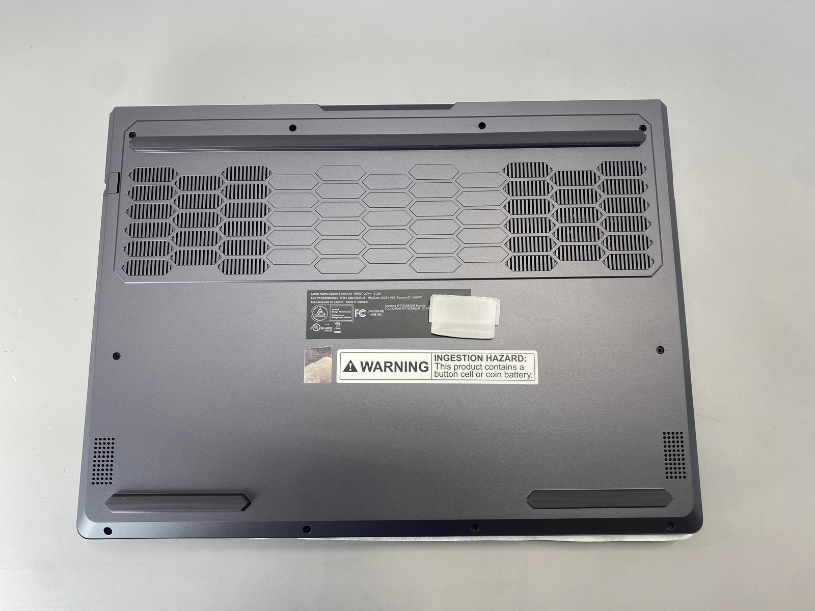 Lenovo Laptop Legion Pro 7 16IAX10H 16″ Intel Core Ultra 9 275HX 1TB RTX 5060
